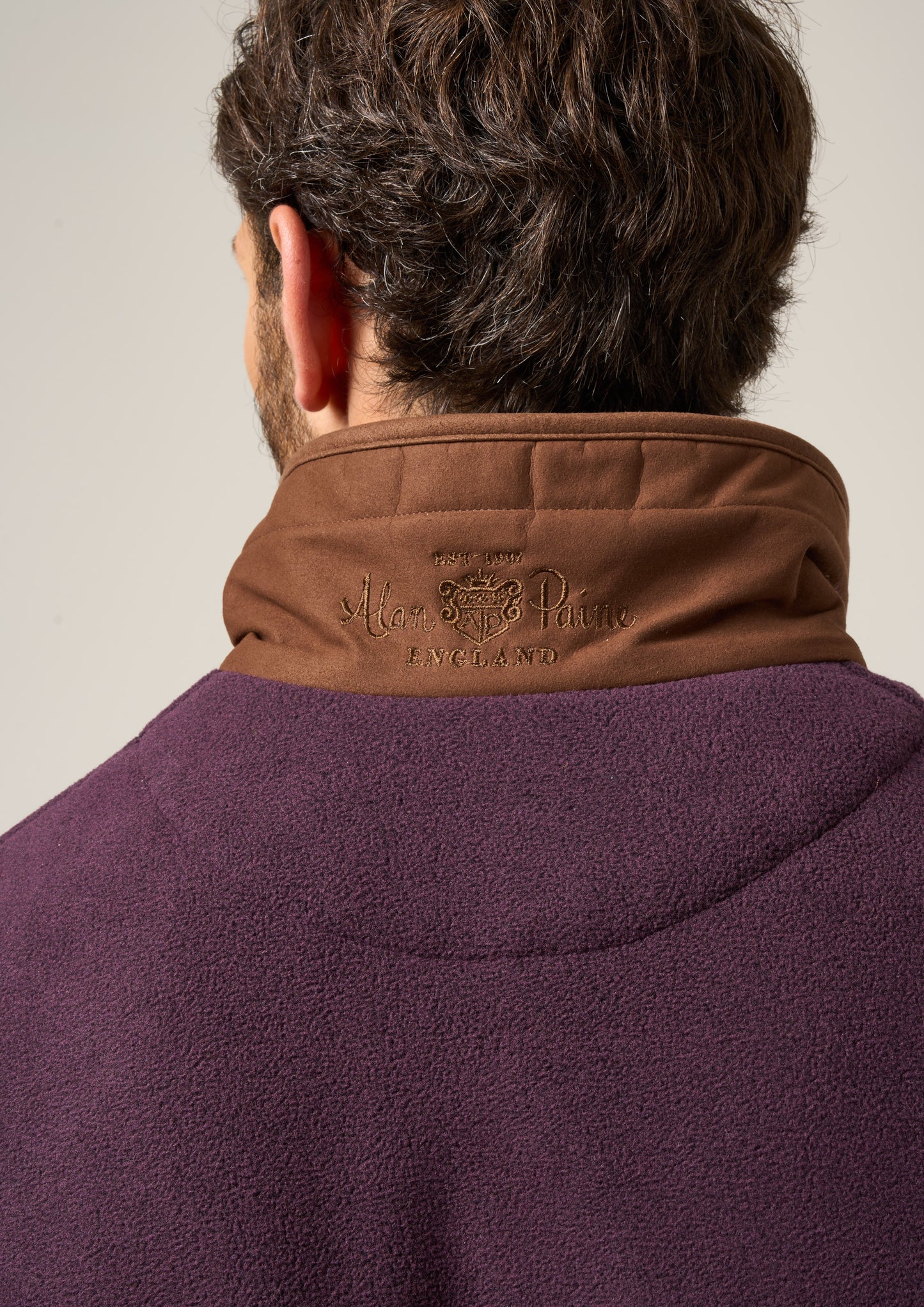 Aylsham Men's Fleece Gilet In Plum