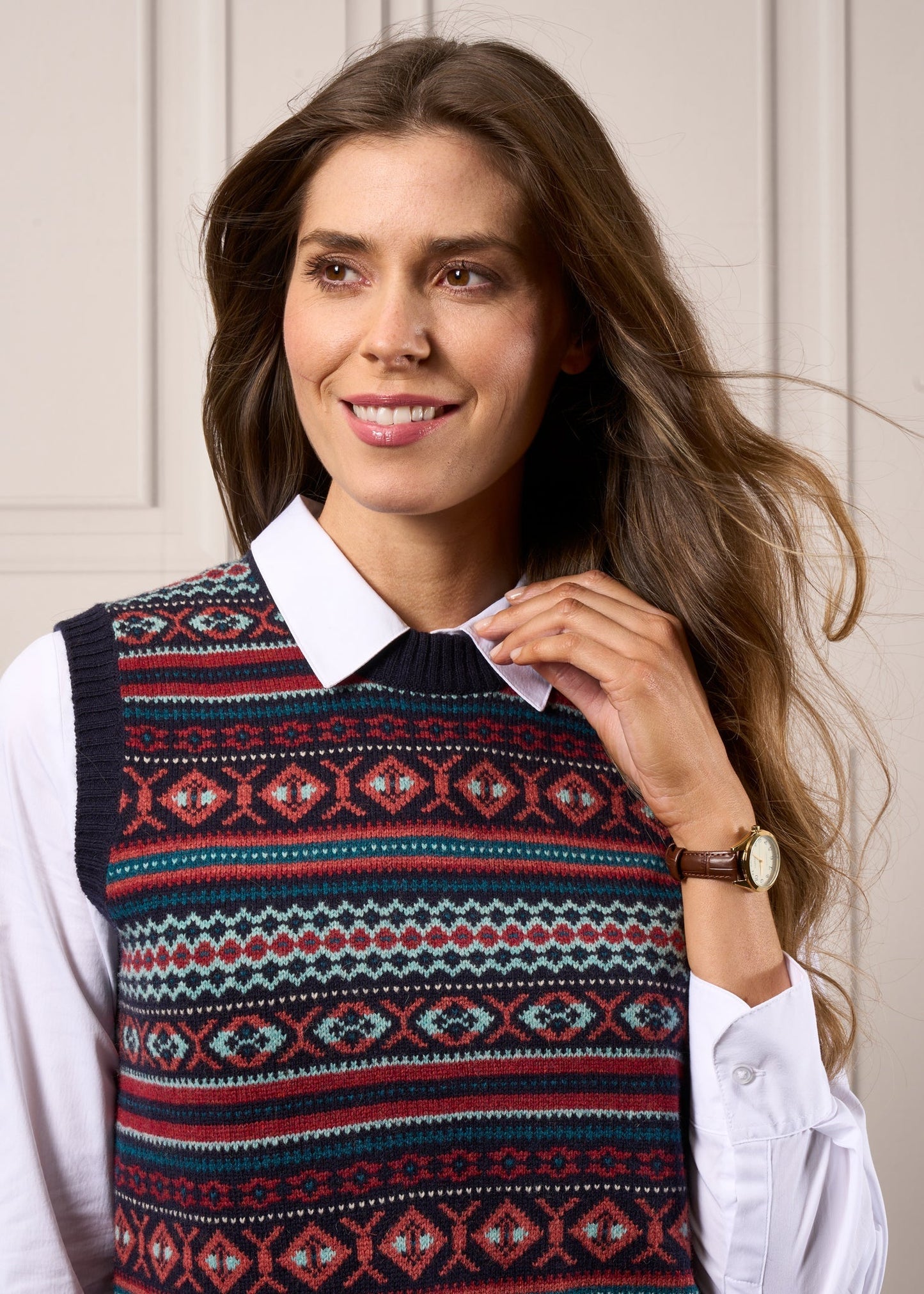 Amelia Ladies Fair Isle Sleeveless Crew Neck Jumper In Navy