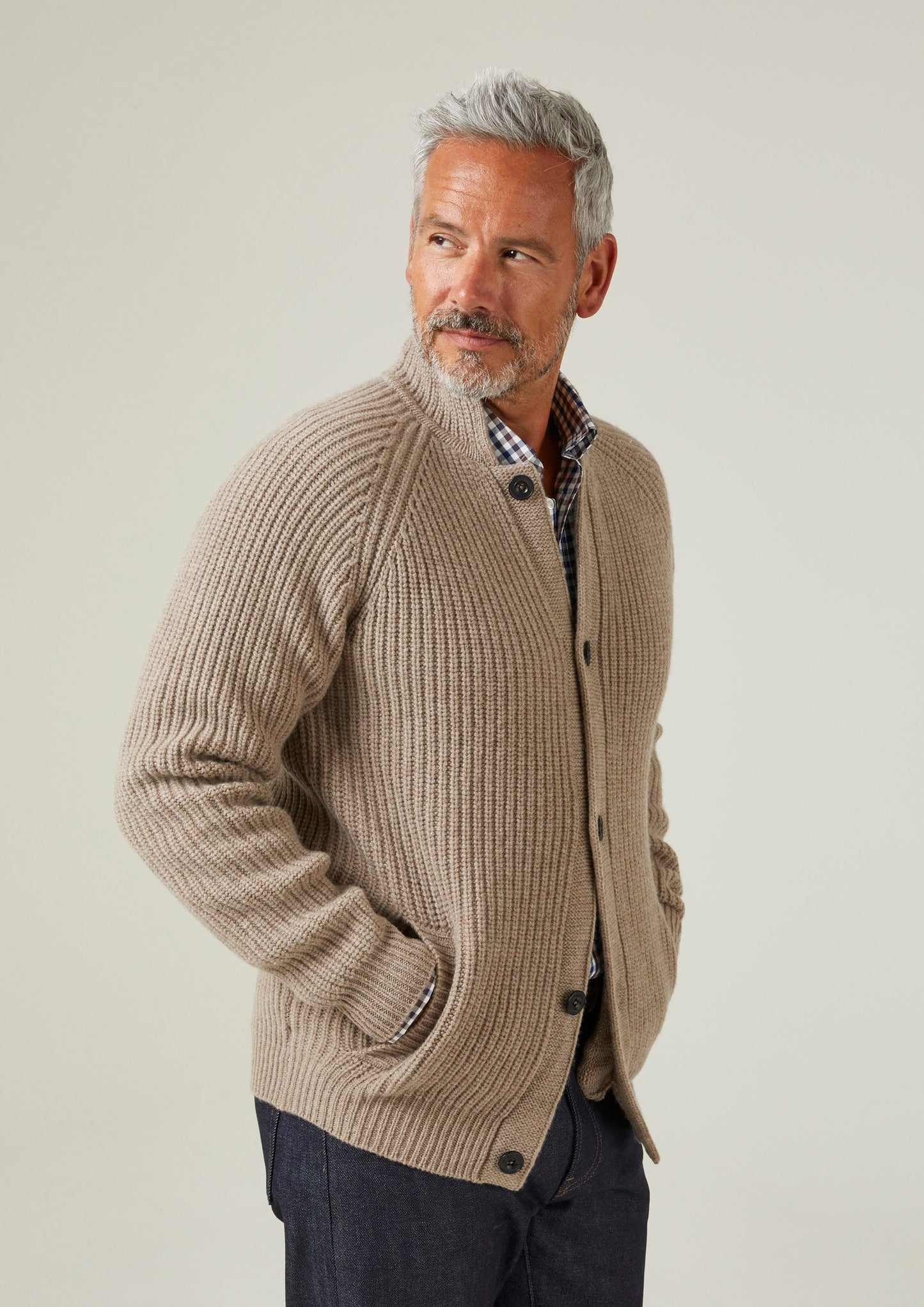 Landford Men's Lambswool Buttoned Jumper In Cobble - Regular Fit