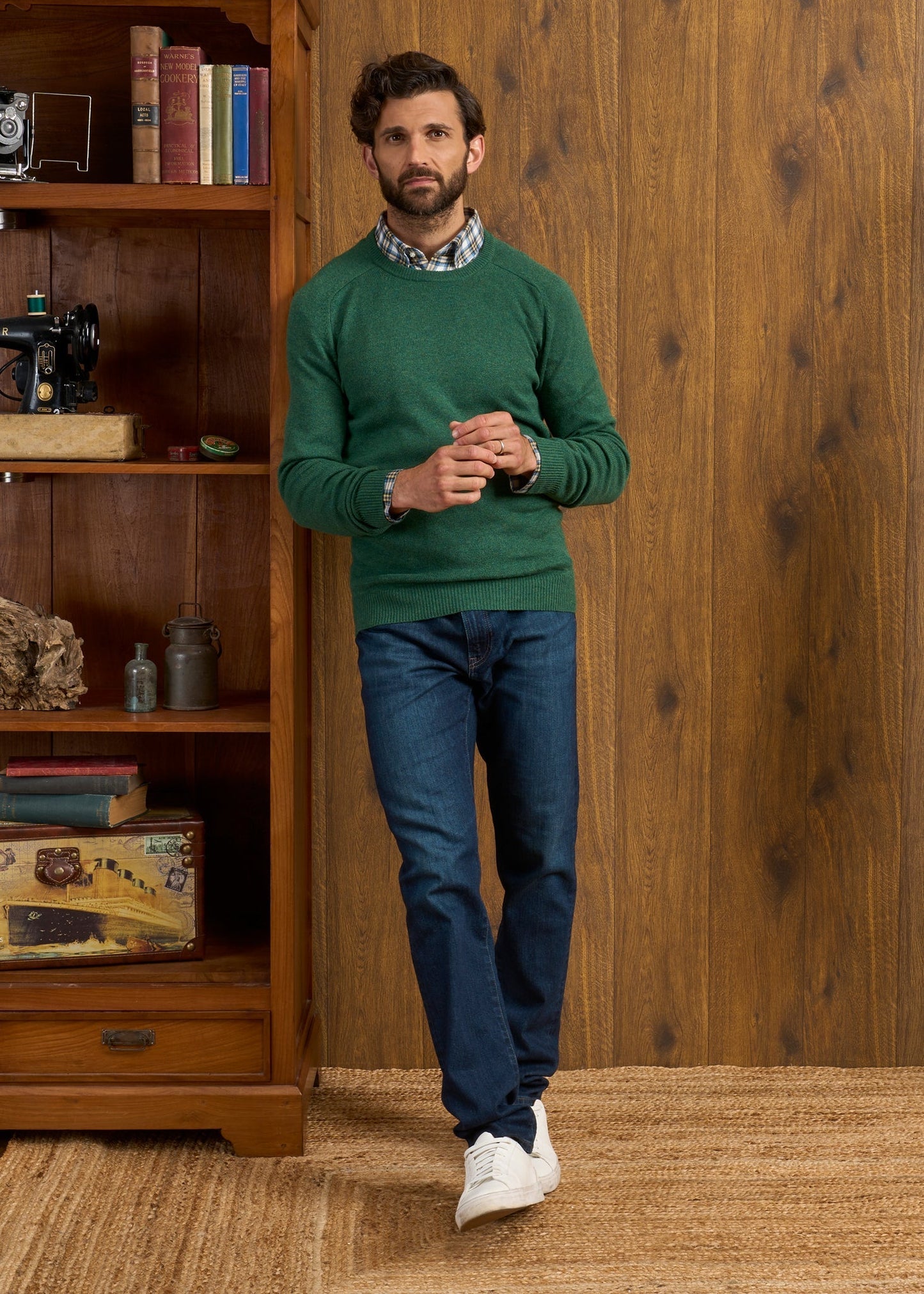 Lenzie Men's Lambswool Jumper In Courgette