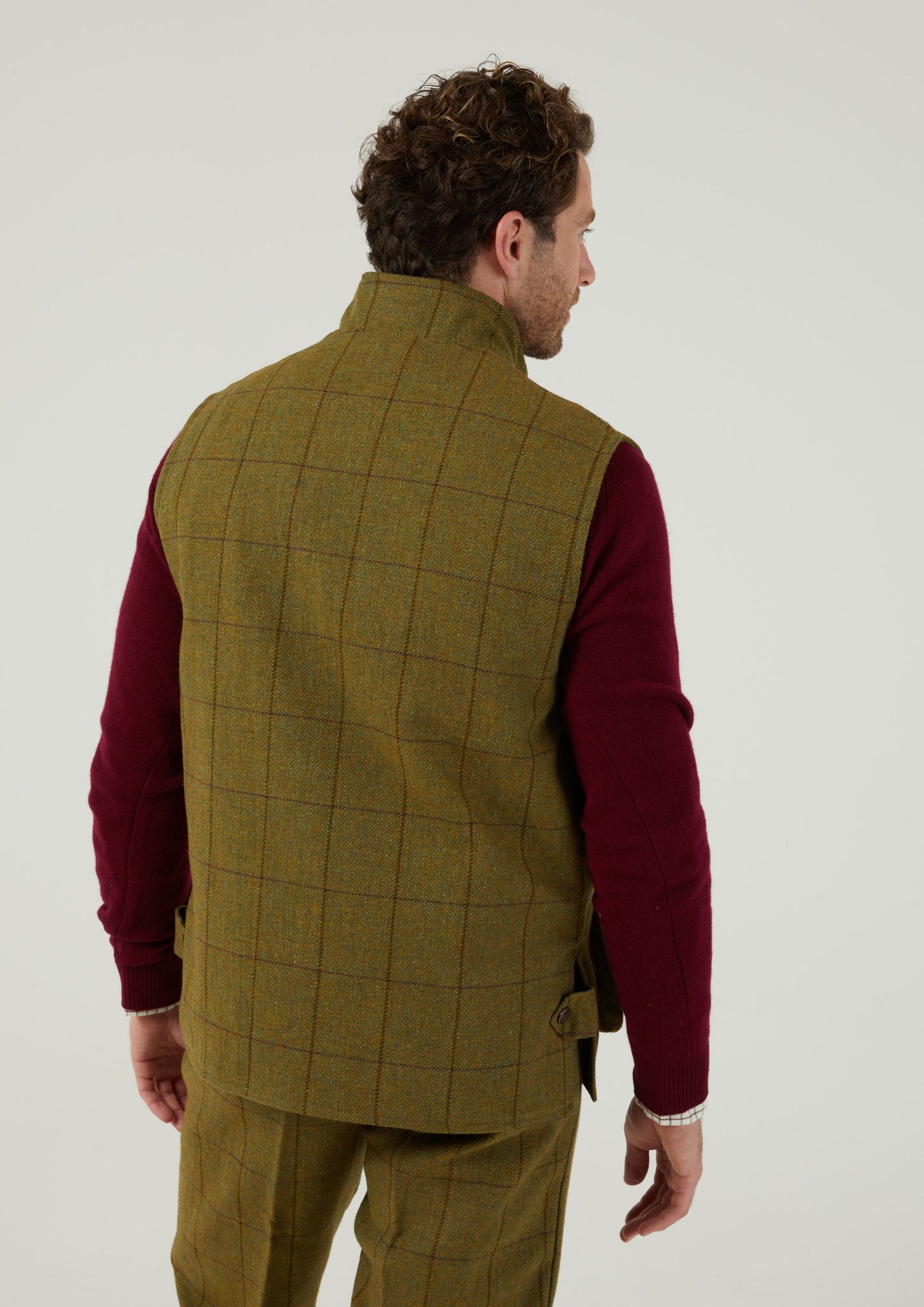 Rutland Men's Tweed Waistcoat In Lichen 